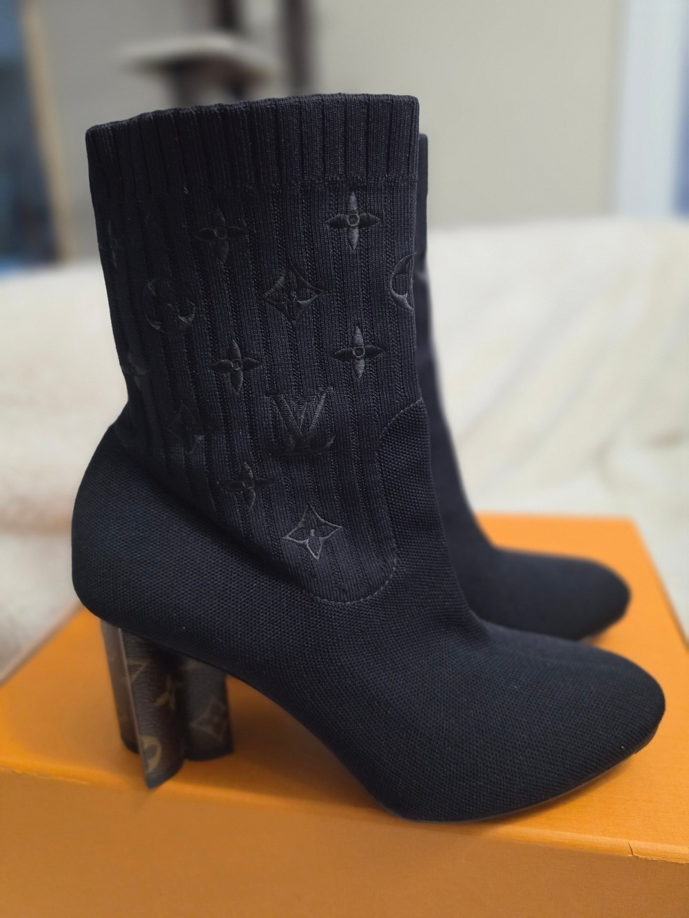 Authentic Louis Vuitton Monogram Sock Ankle Boot Black Size 9